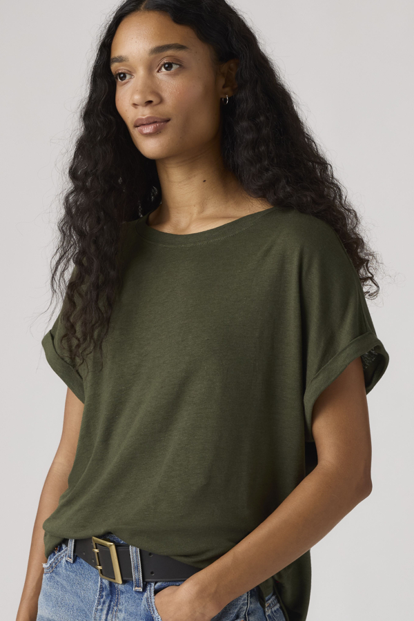 Levi' Lori Linen Dolman Tee Femme / Deep Depths Linen - vue 1