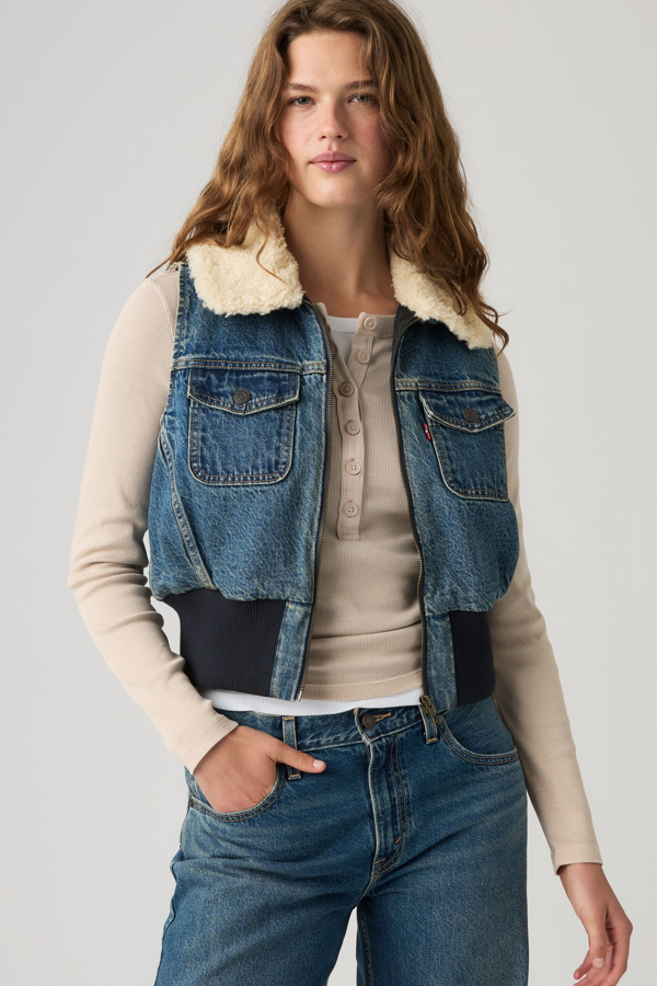 Levi's - Women's - M
