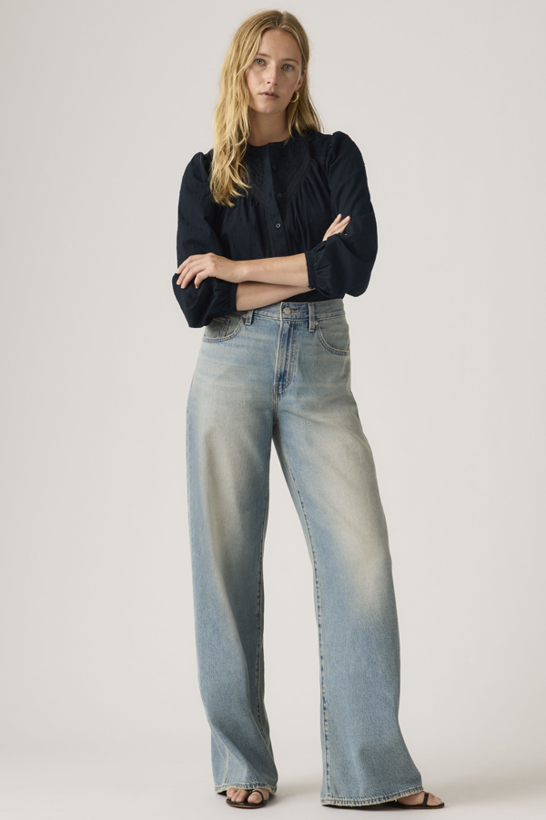 Levi's XL Straight Lightweight jeans - Women's - 26X31 -