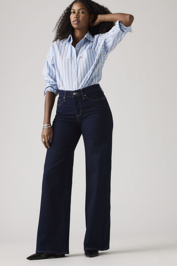 Levi's 318 Shaping Wide Leg Jeans - Women's - 25X30 -