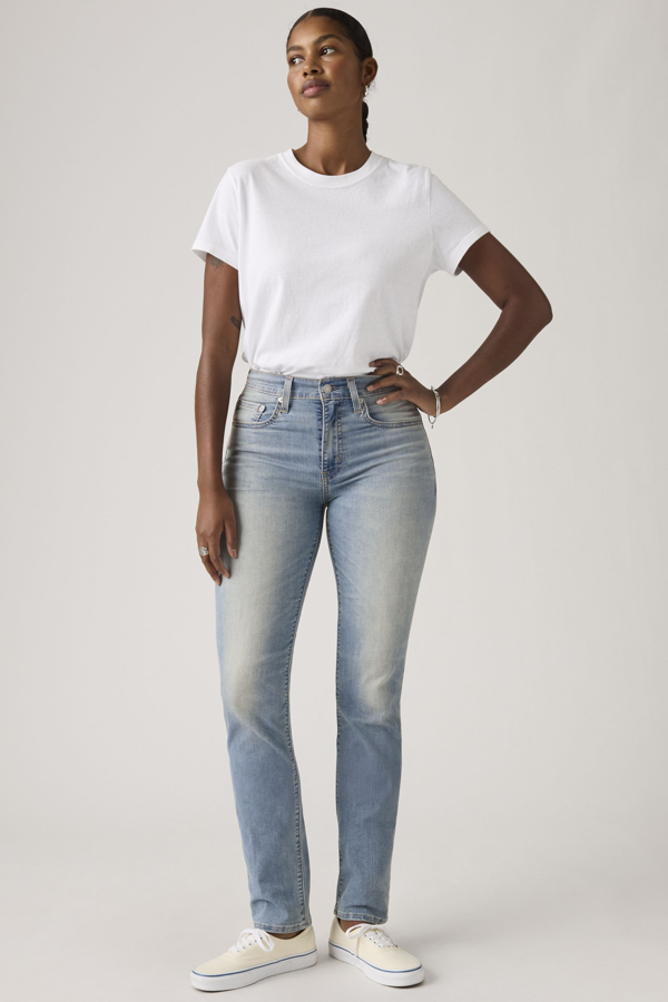 Levi's 724 High Rise Straight Lightweight jeans - Women's - 32X30 -