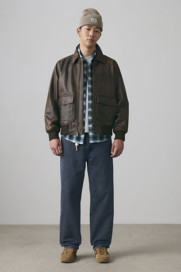 Levi's 568 Loose Straight jeans - Men's - 30X32 -