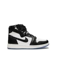 tenis jordan preto e branco