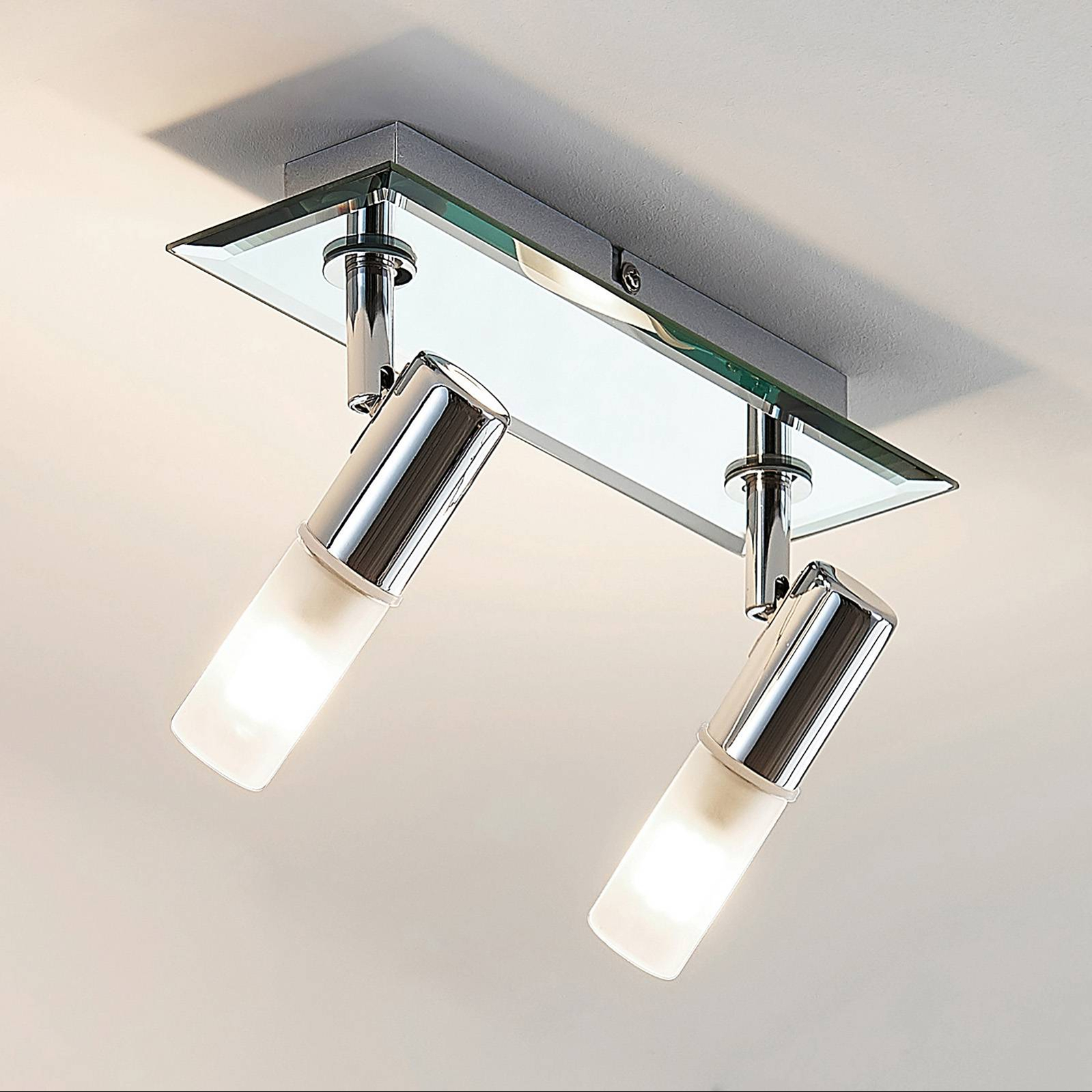 Lindby LED Wandleuchte 'Jukka' Fürs Badezimmer – Spritzwassergeschützt & Inkl. Leuchtmittel