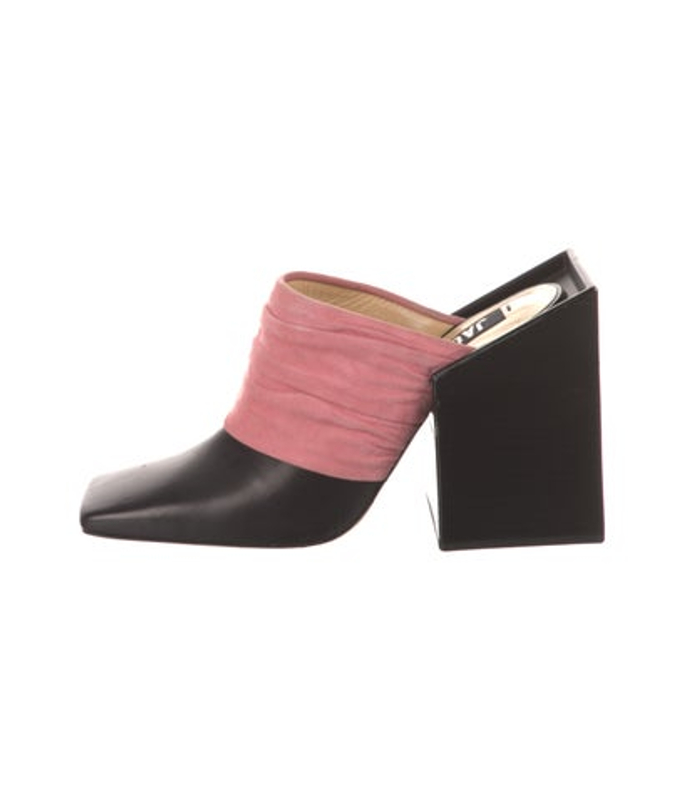 Jacquemus Pink Jacquemus
