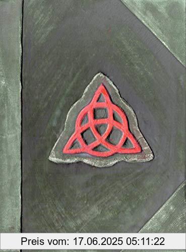 Binding : Gebundene Ausgabe, Edition : Cover Updated Version, Label : Julia Scott Art Inc, Publisher : Julia Scott Art Inc, medium : Gebundene Ausgabe, numberOfPages : 602, publicationDate : 2000-09-22, authors : Rodriguez De Leon, Yirka Marjorie, Scott, Julia Caroline, ISBN : 0578497719