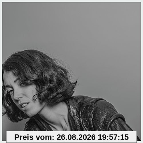 Kelly Lee Owens