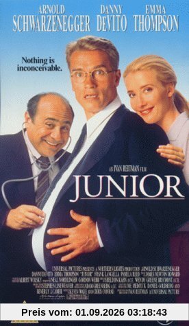 Junior [VHS]
