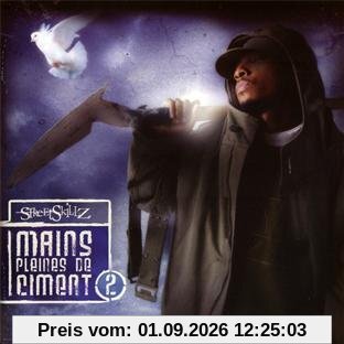 Mains Pleines De Ciment
