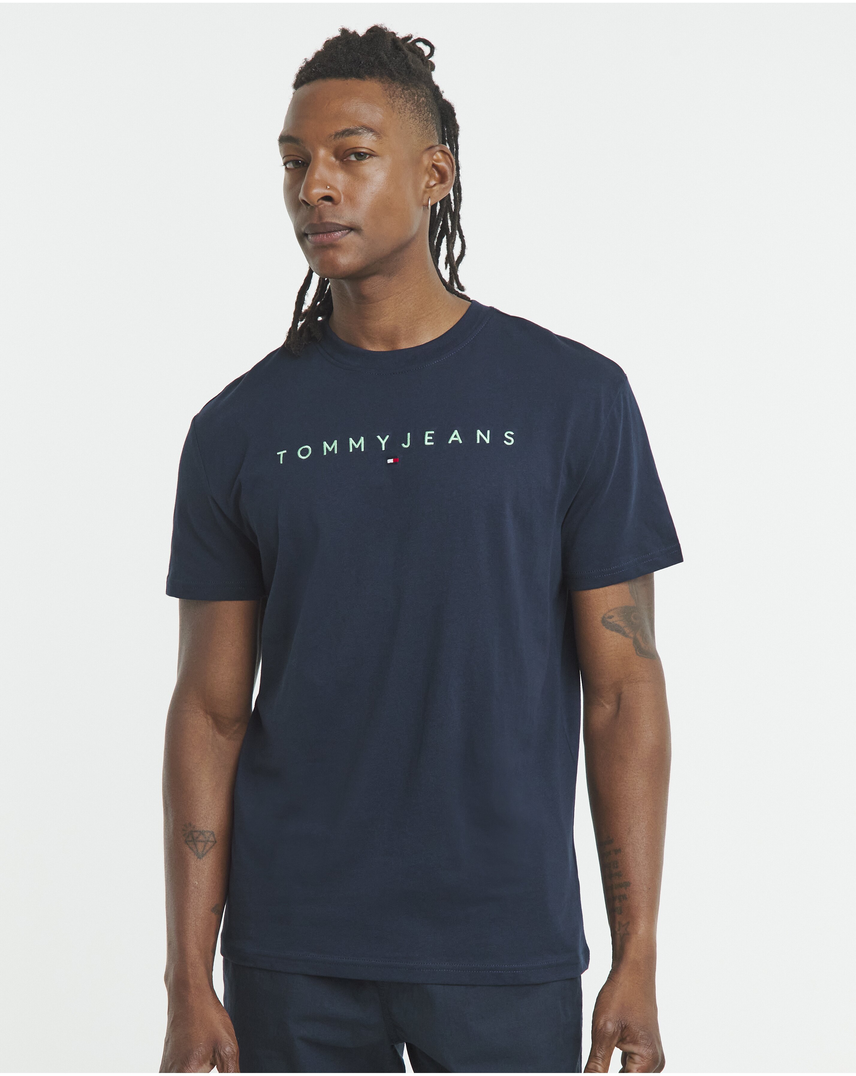 Tommy Jeans Contrast Logo T-Shirt - Navy