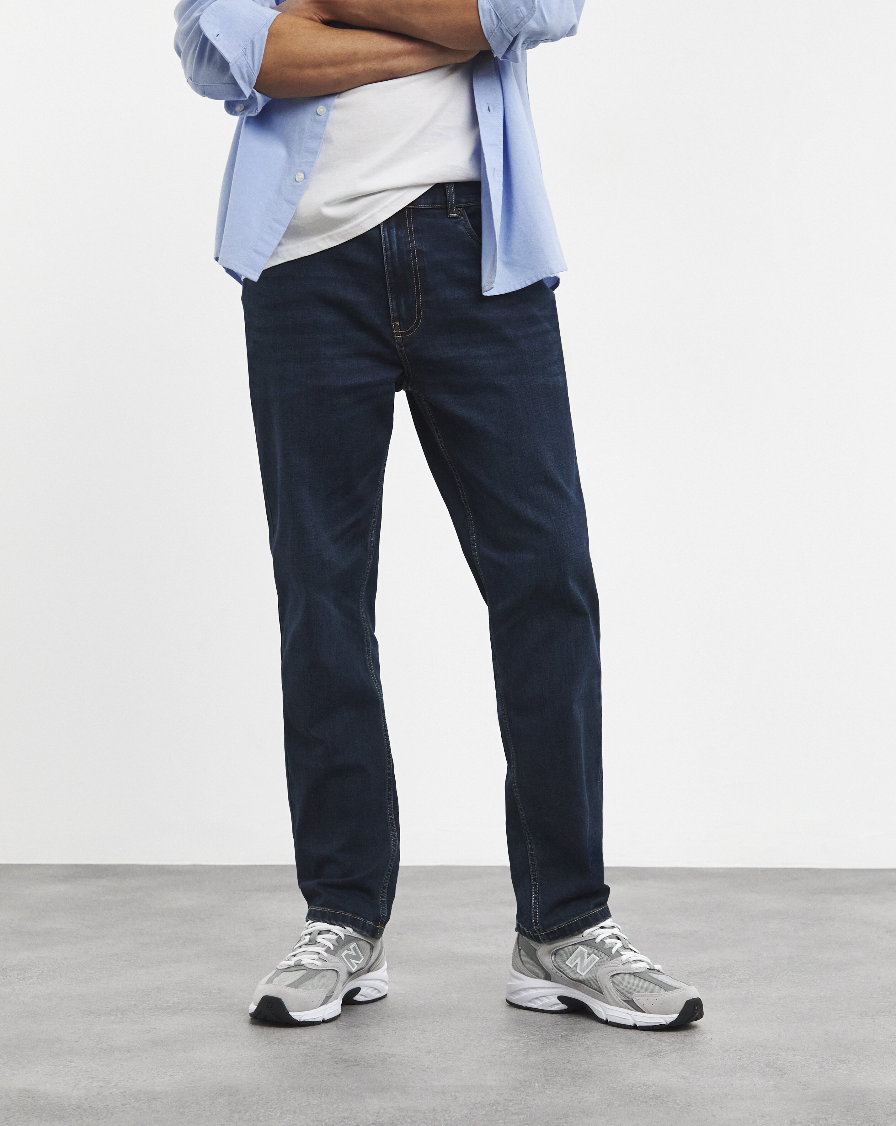 Slim Fit Stretch Jean Dark Wash