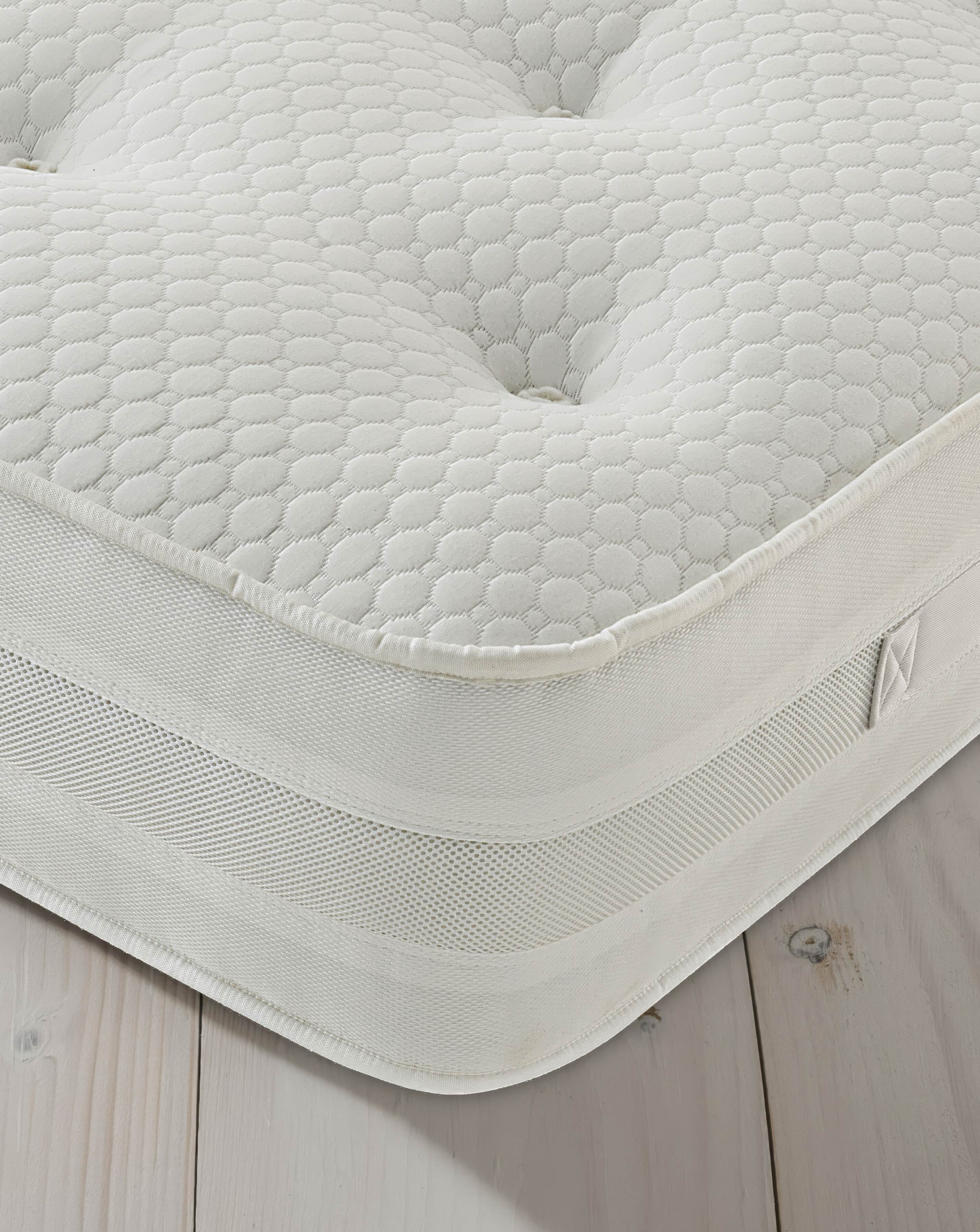 Silentnight 1000 Pocket Ortho Mattress