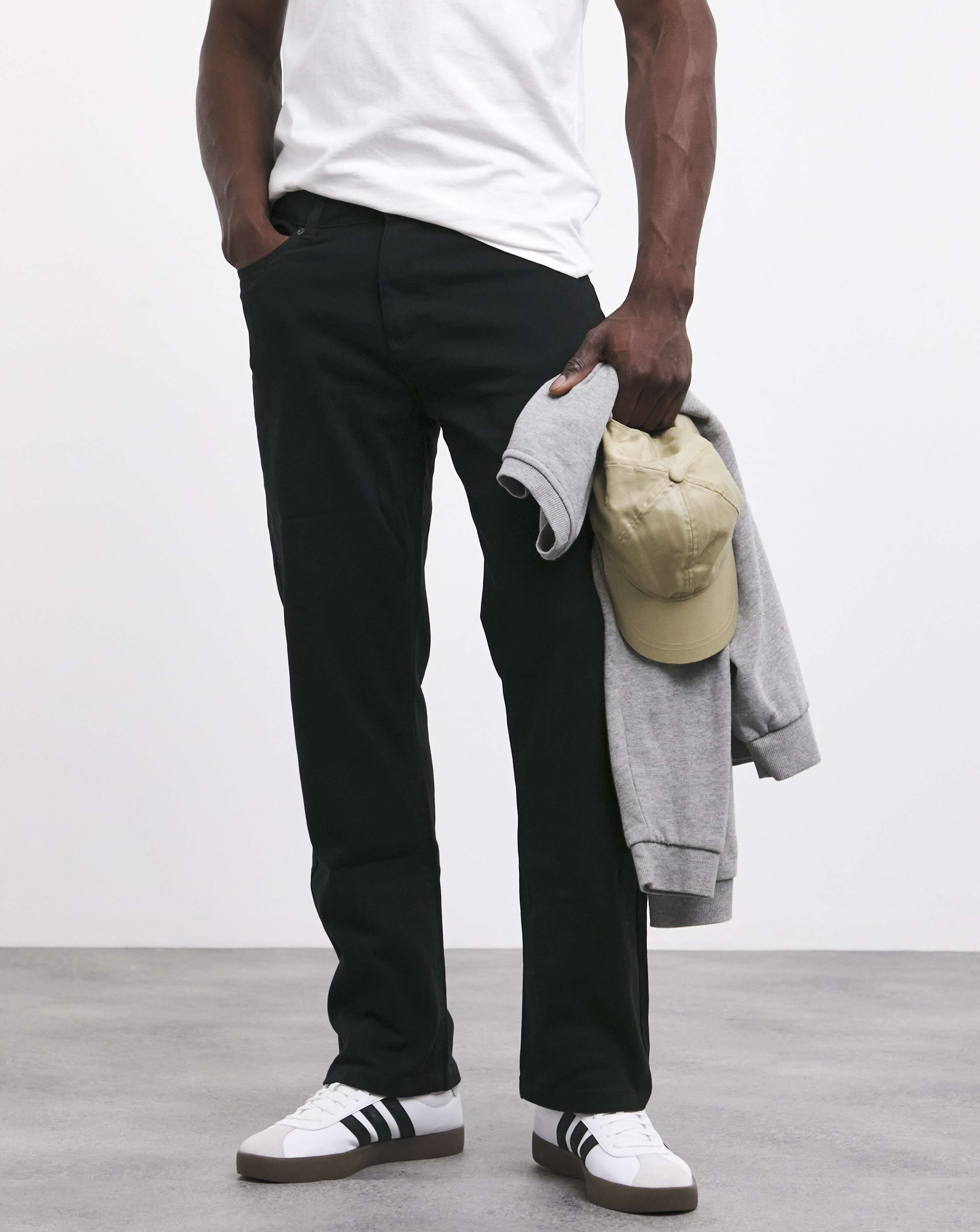 Loose Fit Stretch Gabardine Jean Black