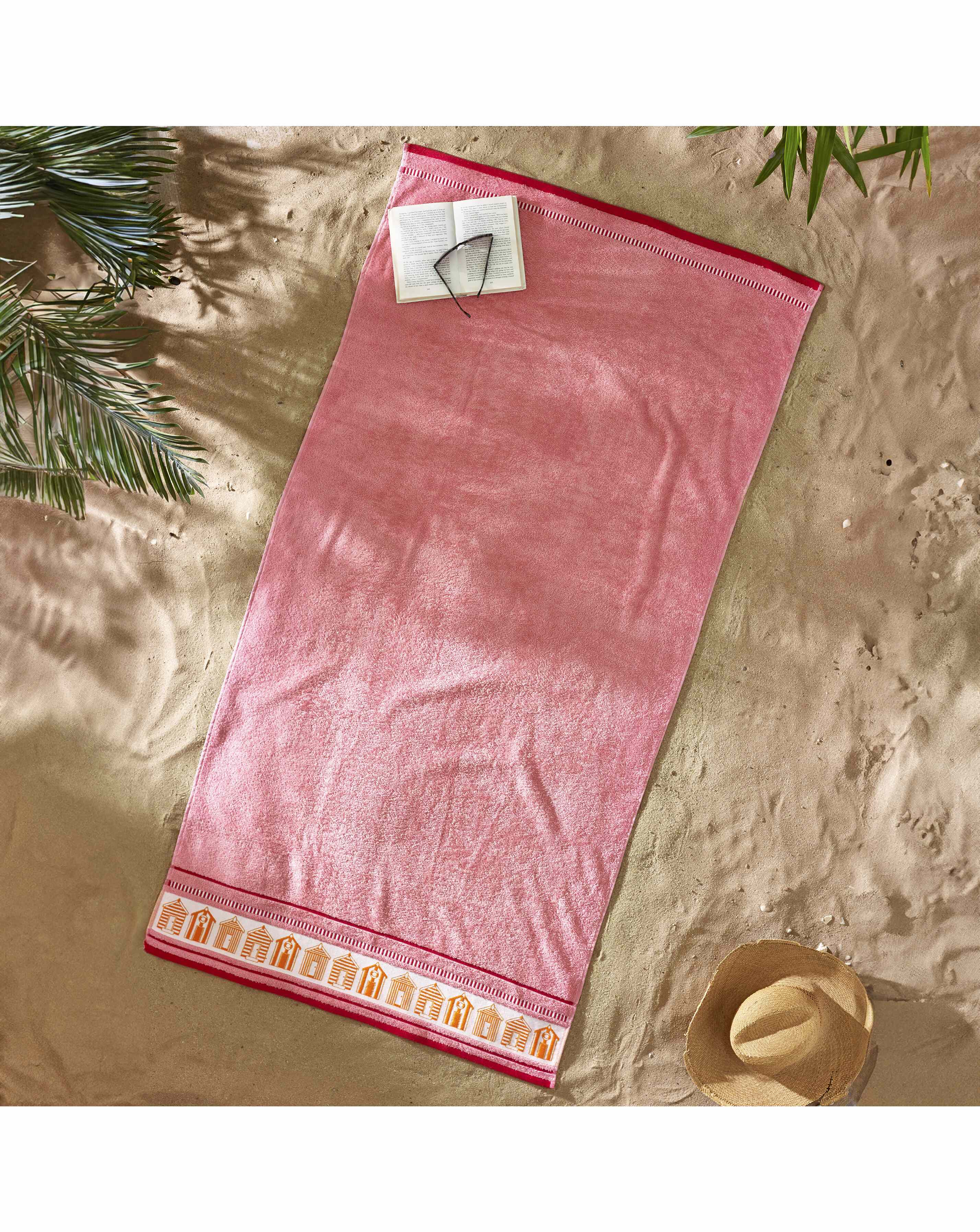 Catherine Lansfield Huts XL Beach Towel
