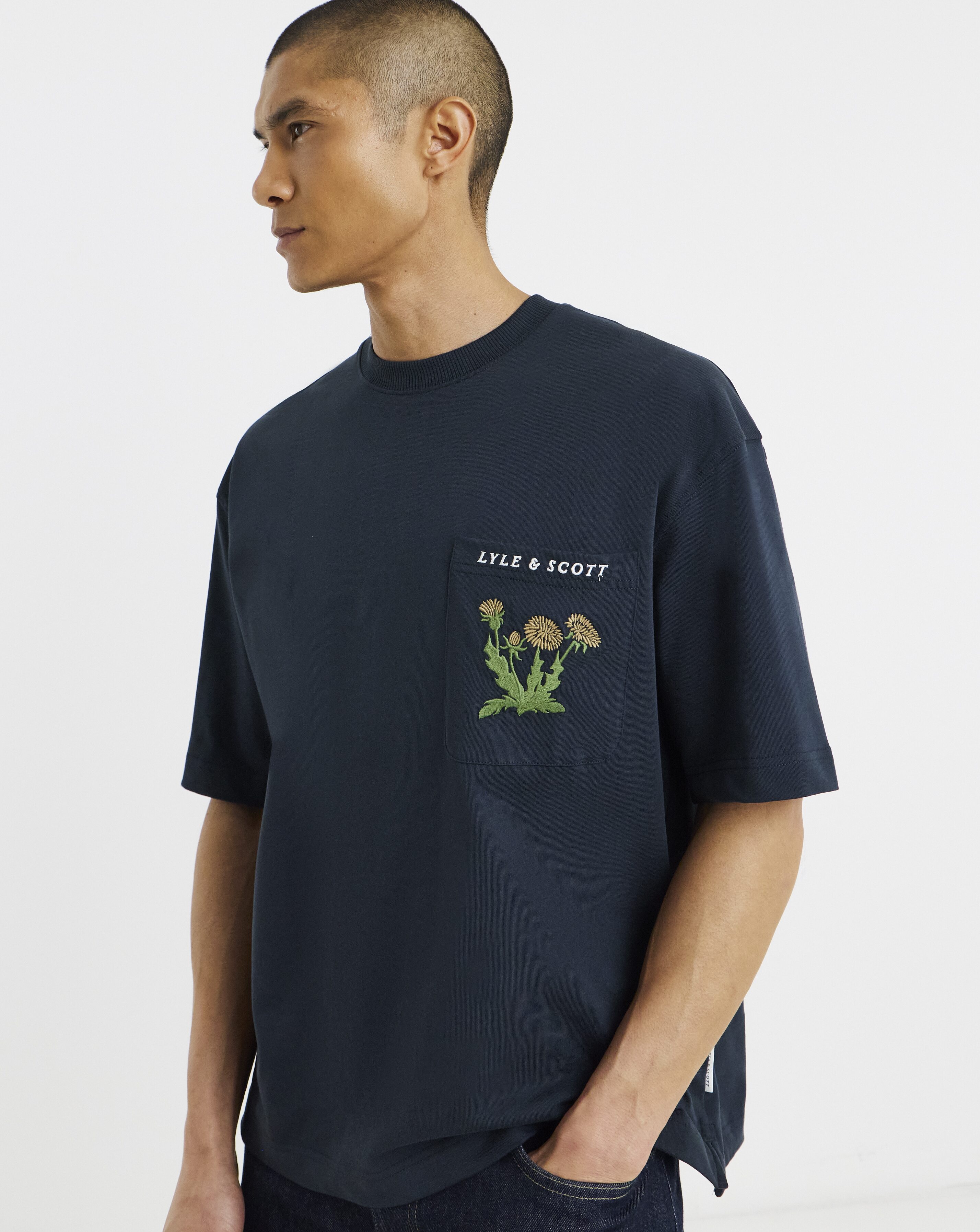 Lyle & Scott Floral Embroidery T-Shirt
