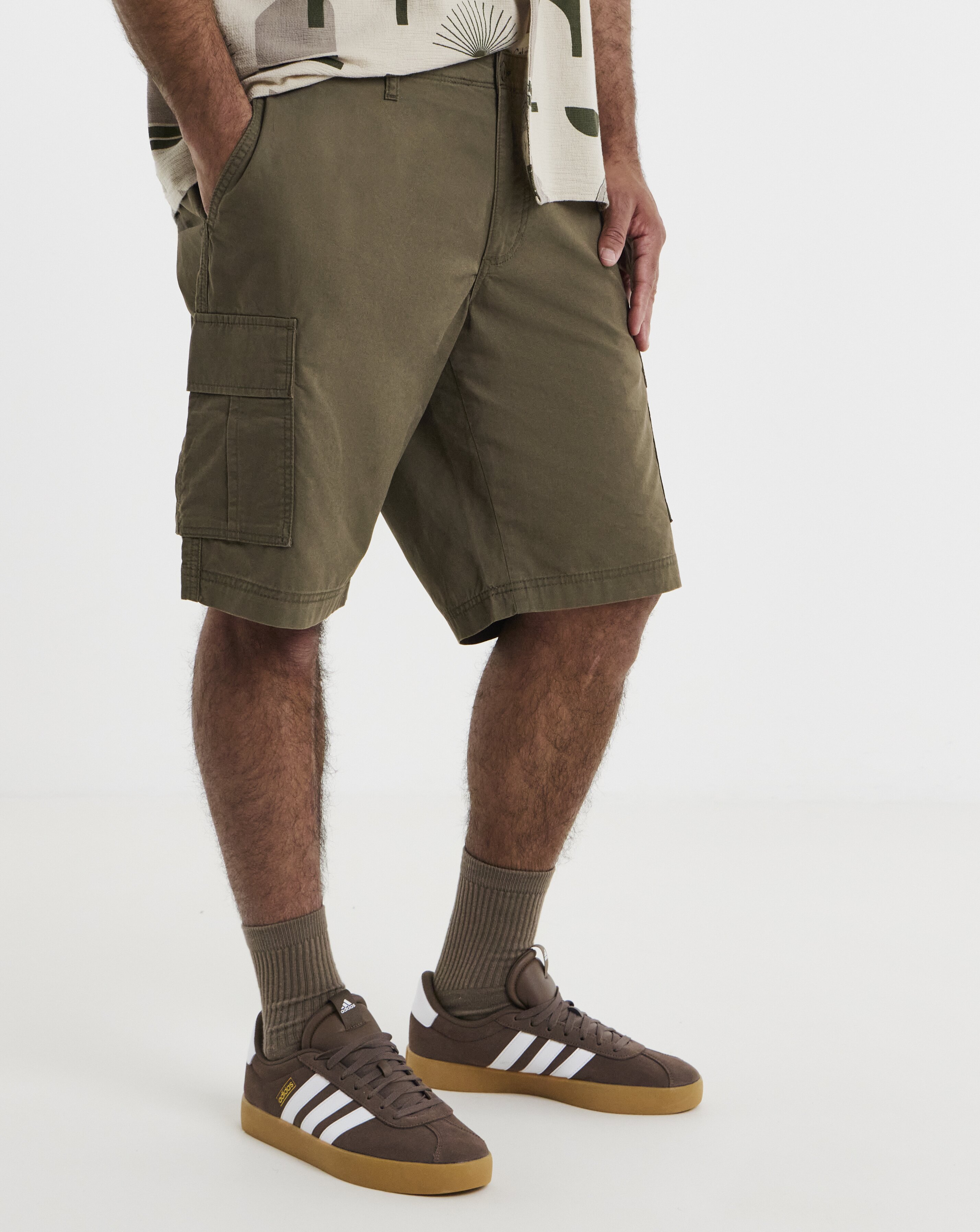 Jack & Jones Men's Cargo Short - Brown - 36