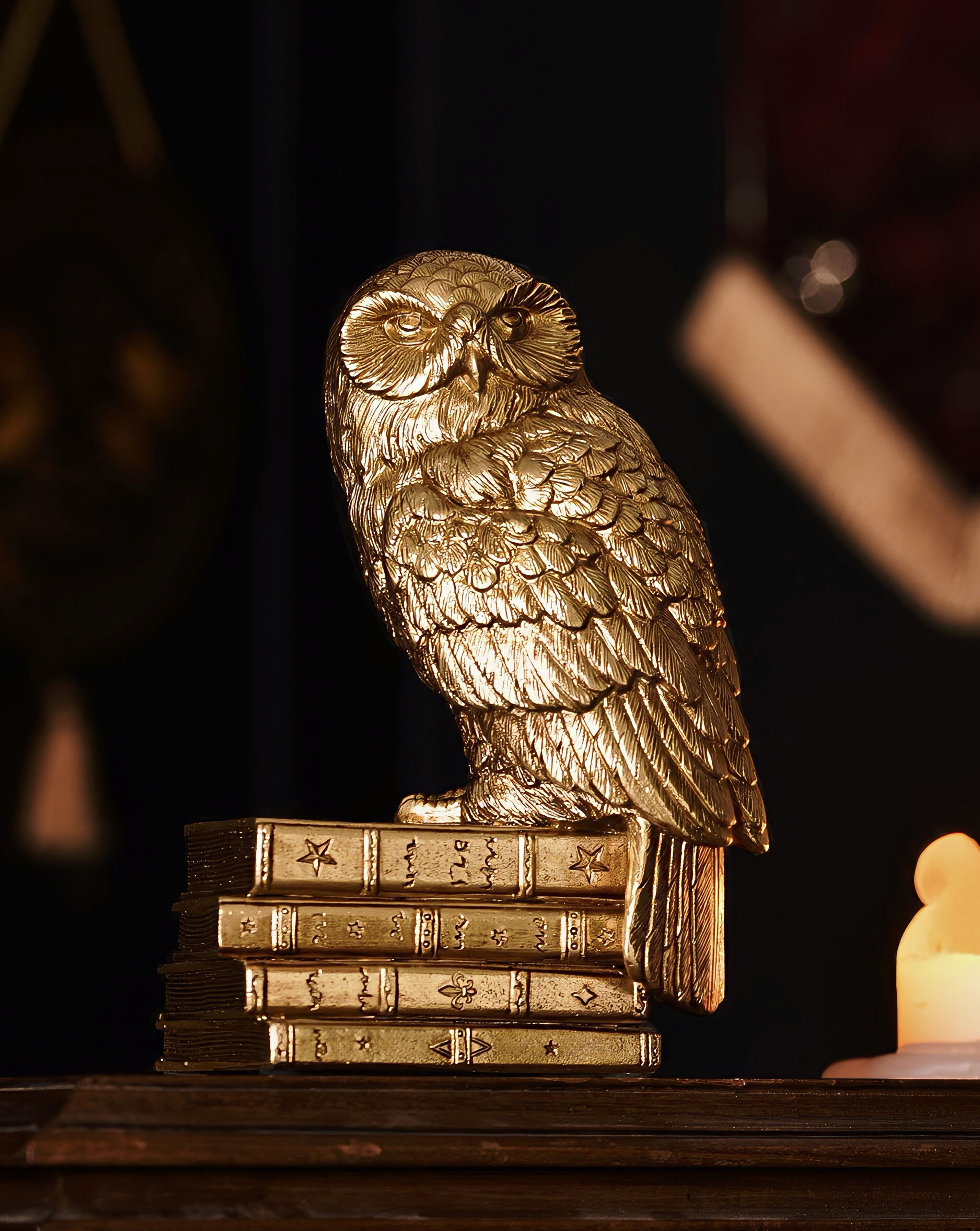 Warner Bros Harry Potter Figurine Hedwig