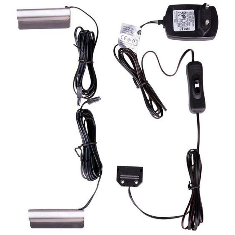 OSVĚTLENÍ SKLENĚNÝCH POLIC LED-UNIVERSAL