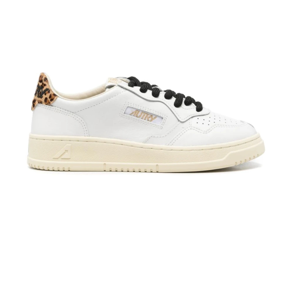 AUTRY | White leather Medalist Low sneakers | Women | 39 - Bild 4