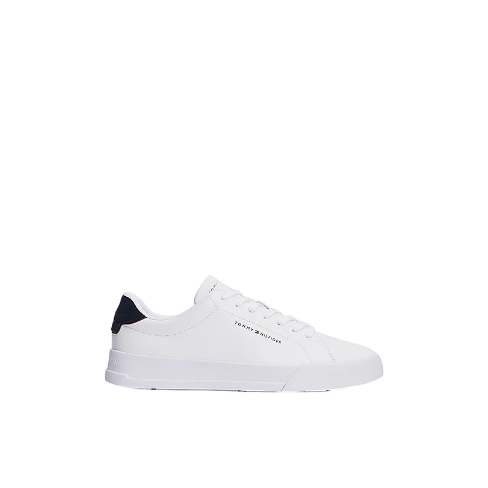 Tommy Hilfiger - Sportliche Low-Top-Sneaker Mit Gehämmerter Oberfläche - Shoes - Herren - Weiß - 41 Eu