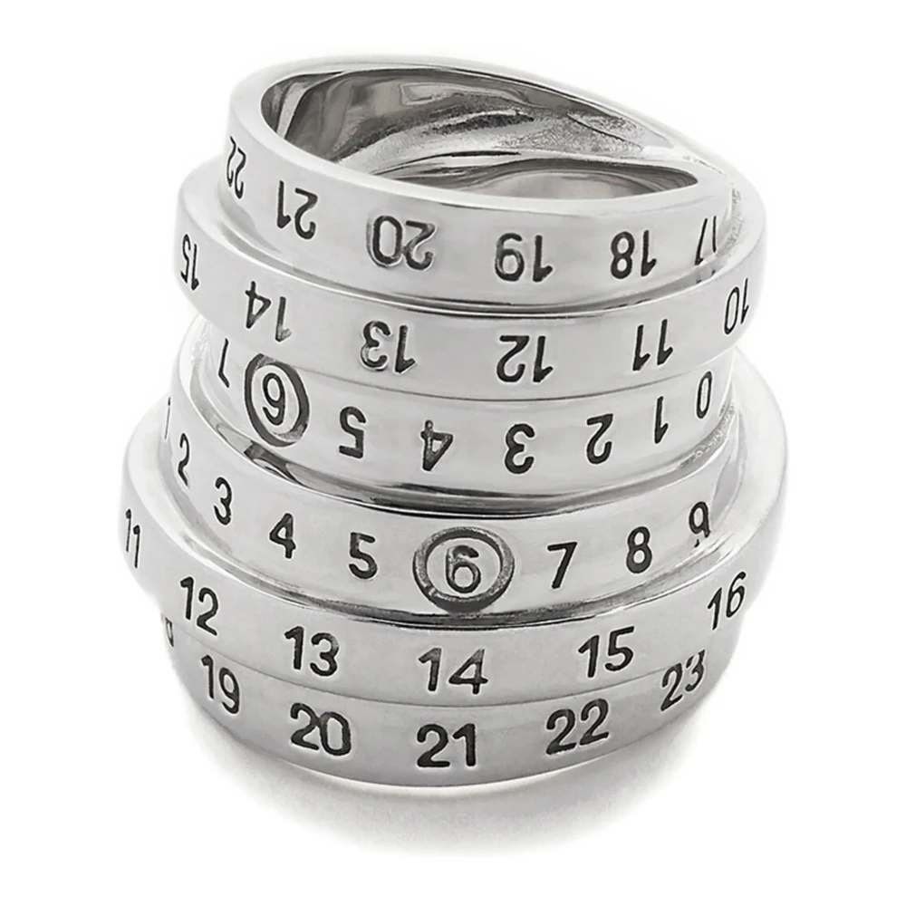 Mm6 Maison Margiela Damen Grau - Minimalistischer Numerischer Ring - Accessories - M
